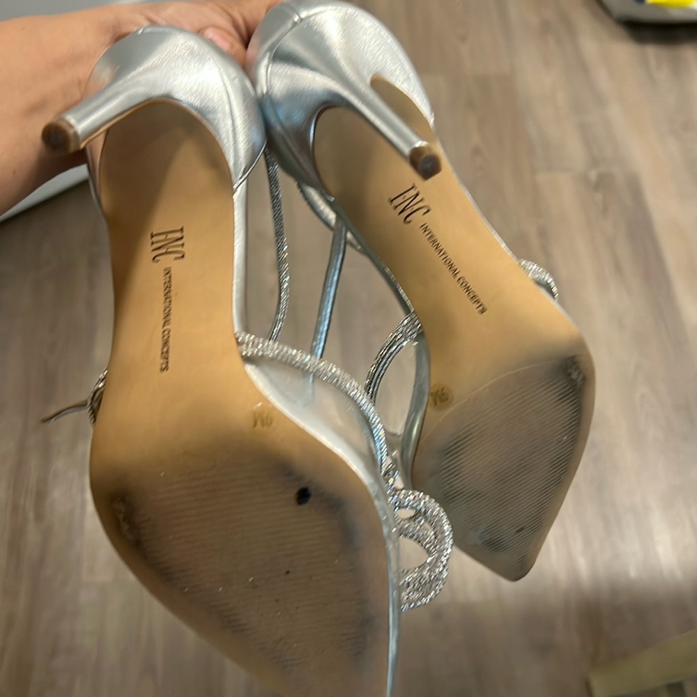 Cinderella heels - Picture 3 of 4